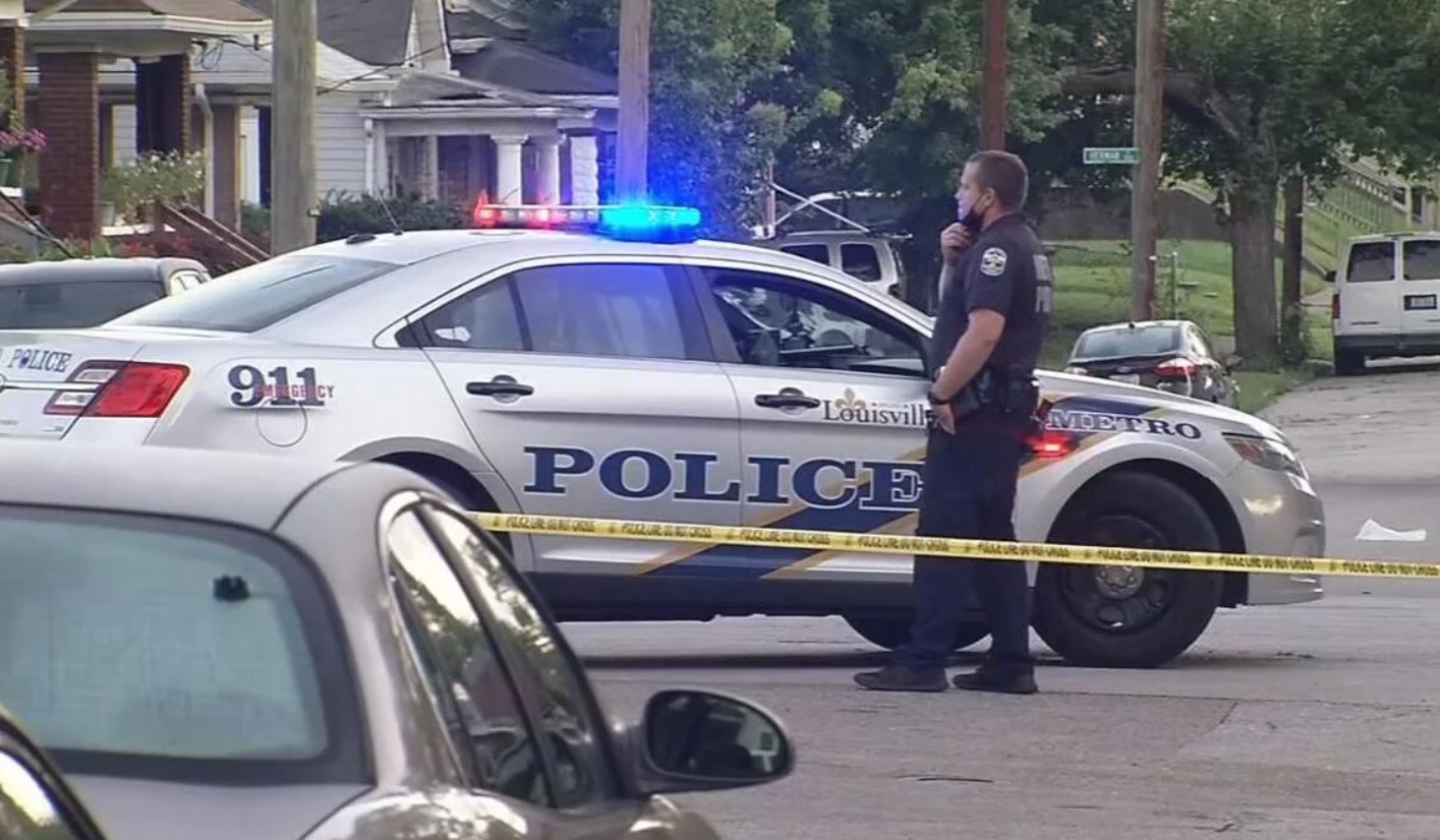 Man shot in Louisville’s

