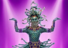 Medusa on Masked Singer
