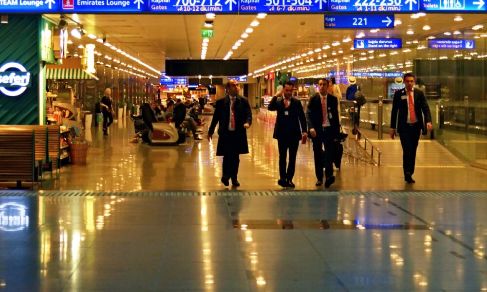 Turkey’s Airports Introduce Smart Translators to Assist Passengers