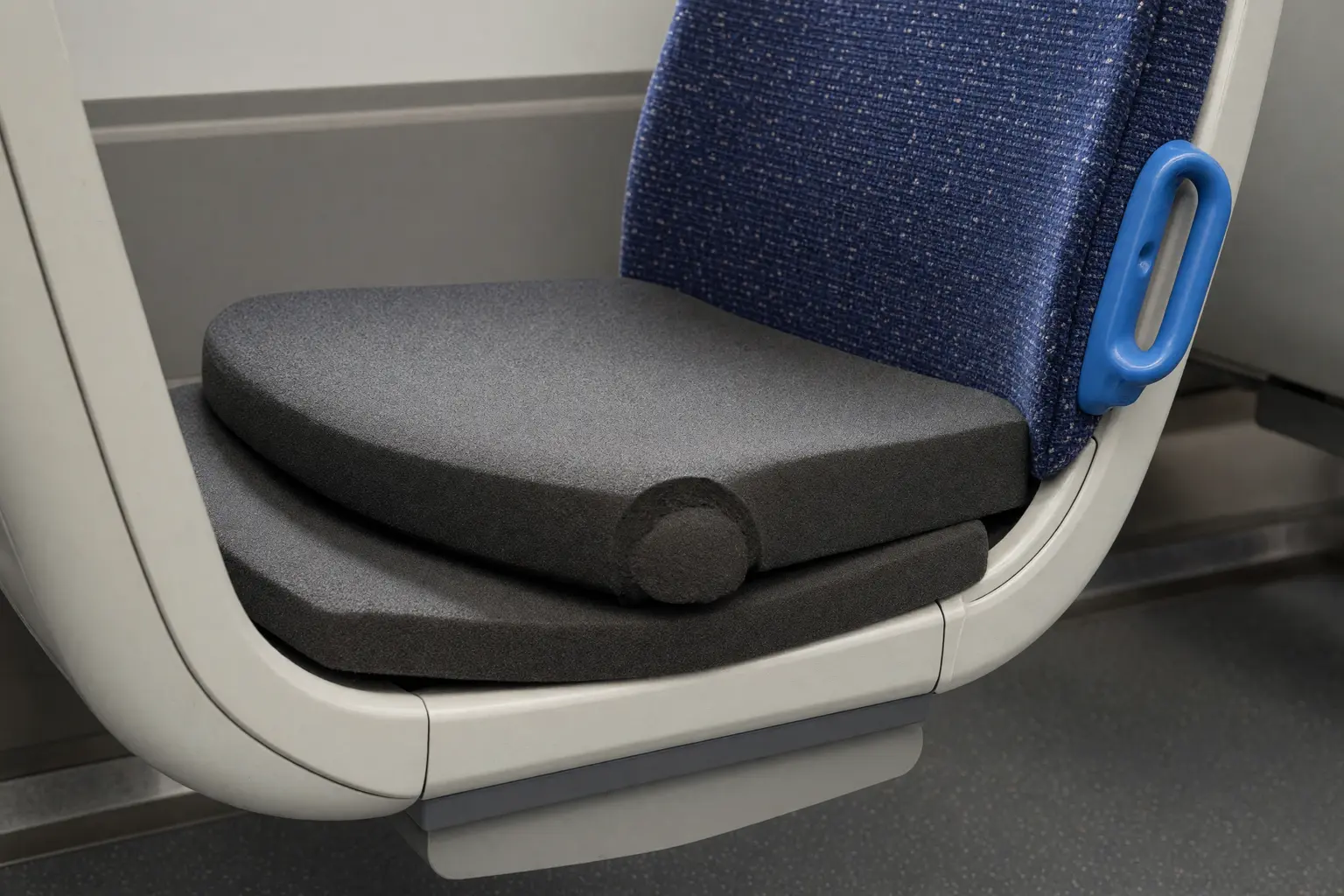 Thameslink Class 700 seats new cushions from 2027